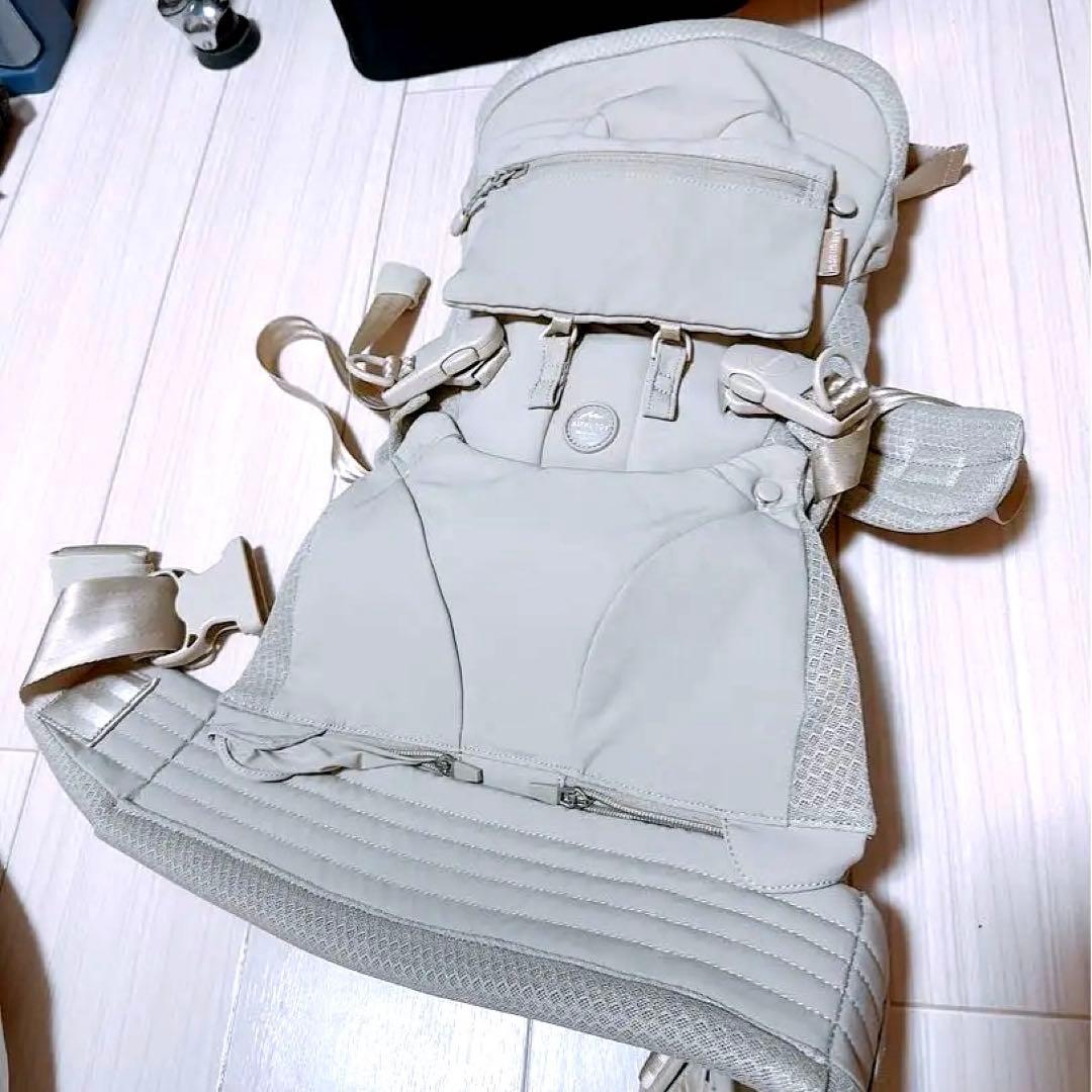 箱無し★美品★エアバギー　抱っこ紐 サンドアッシュ　スタッフバック・ベルトカバー