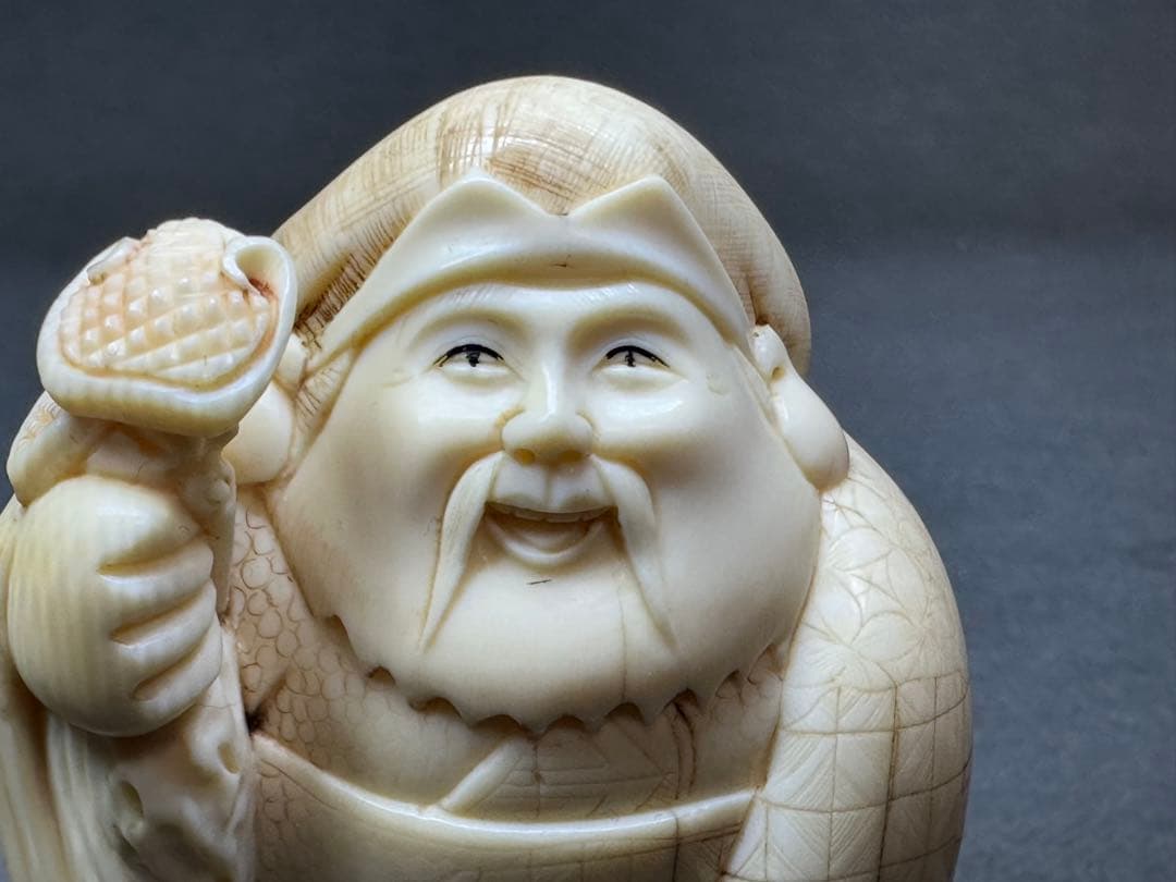 置物　鯨の歯　大黑天　人物　天然素材　アンティーク　極上　和彫　骨董　飾り物
