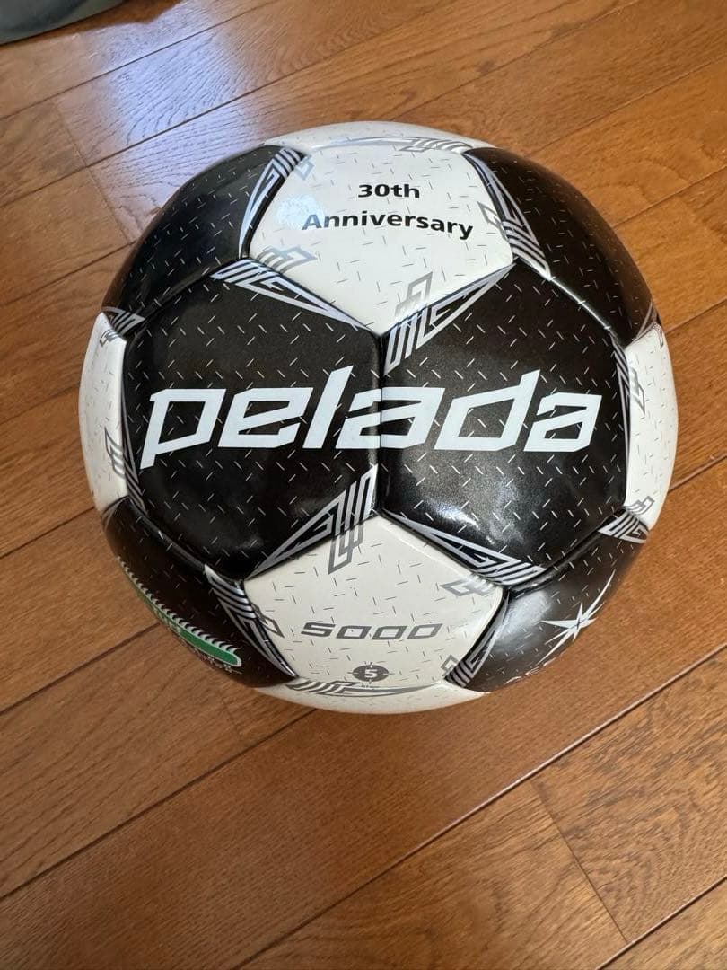 pelada 5000 サッカーボール 30周年記念