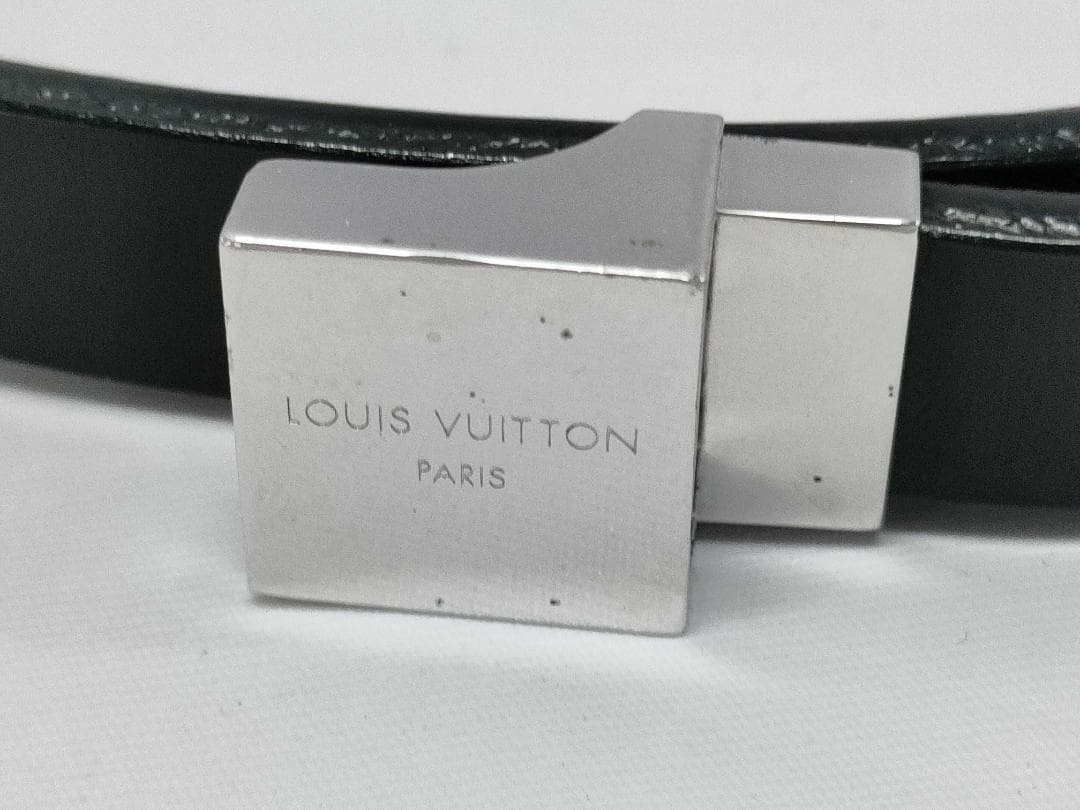 LOUIS VUITTON サンチュールキャレ 細身ベルト 65±5cm d43