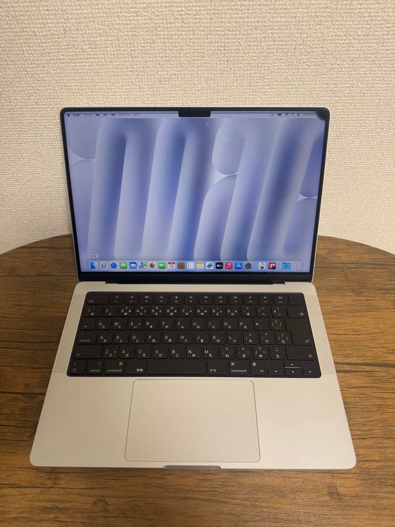 MacBookPro 14インチ M3 メモリ16GB/SSD512GB