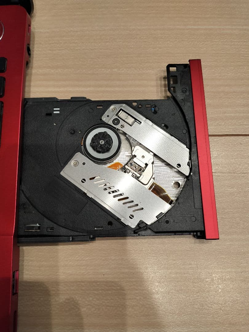 LIFEBOOK レッド 富士通 ノートパソコン Corei7 FUJITSU