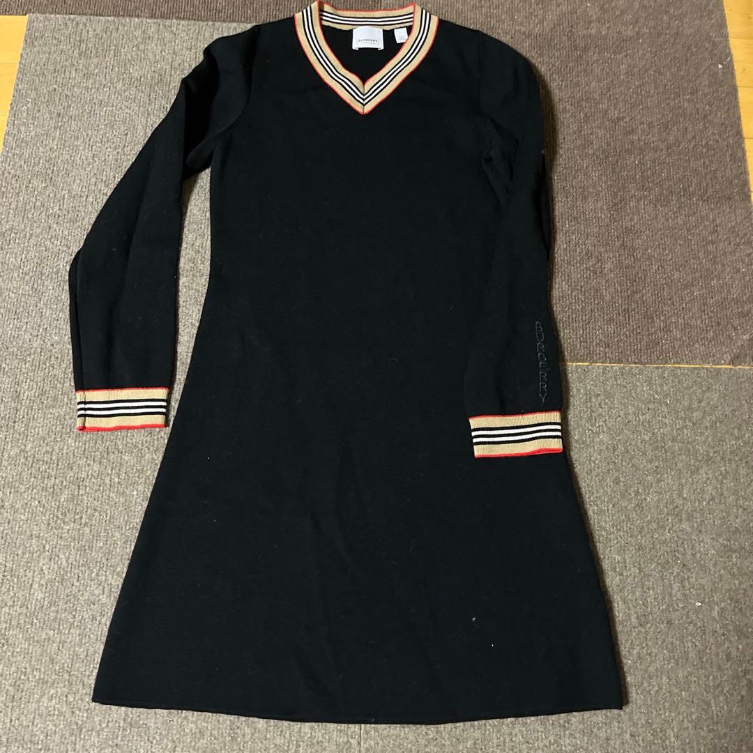 たこさんページ新品　バーバリーニットワンピース