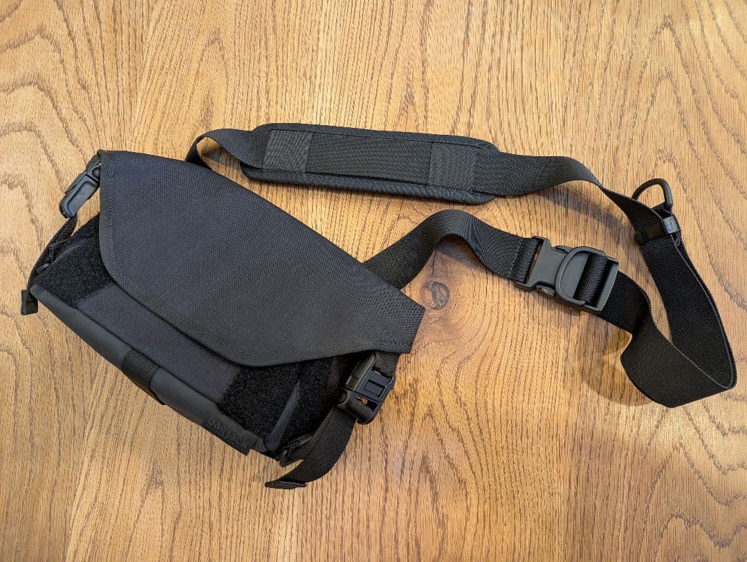 バッグジャック　メッセンジャーバック　スプートニクM