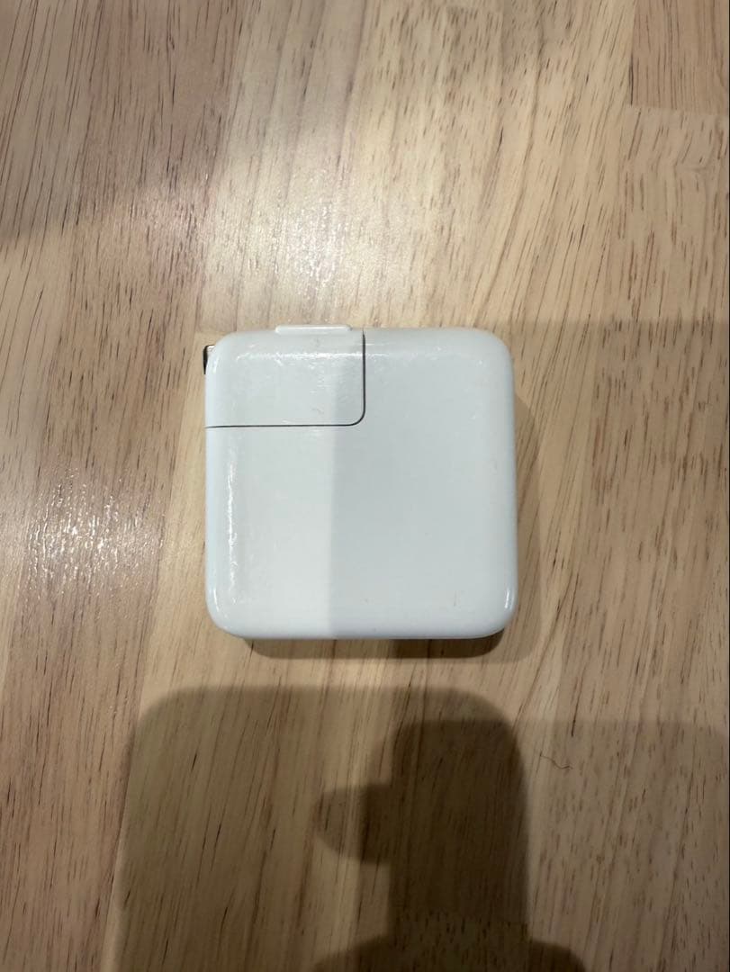 M1 MacBook airスペースグレー USB-Cポート x2