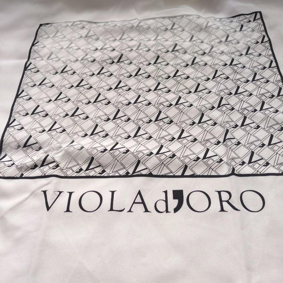 VIOLADOROのレザーボディバッグ