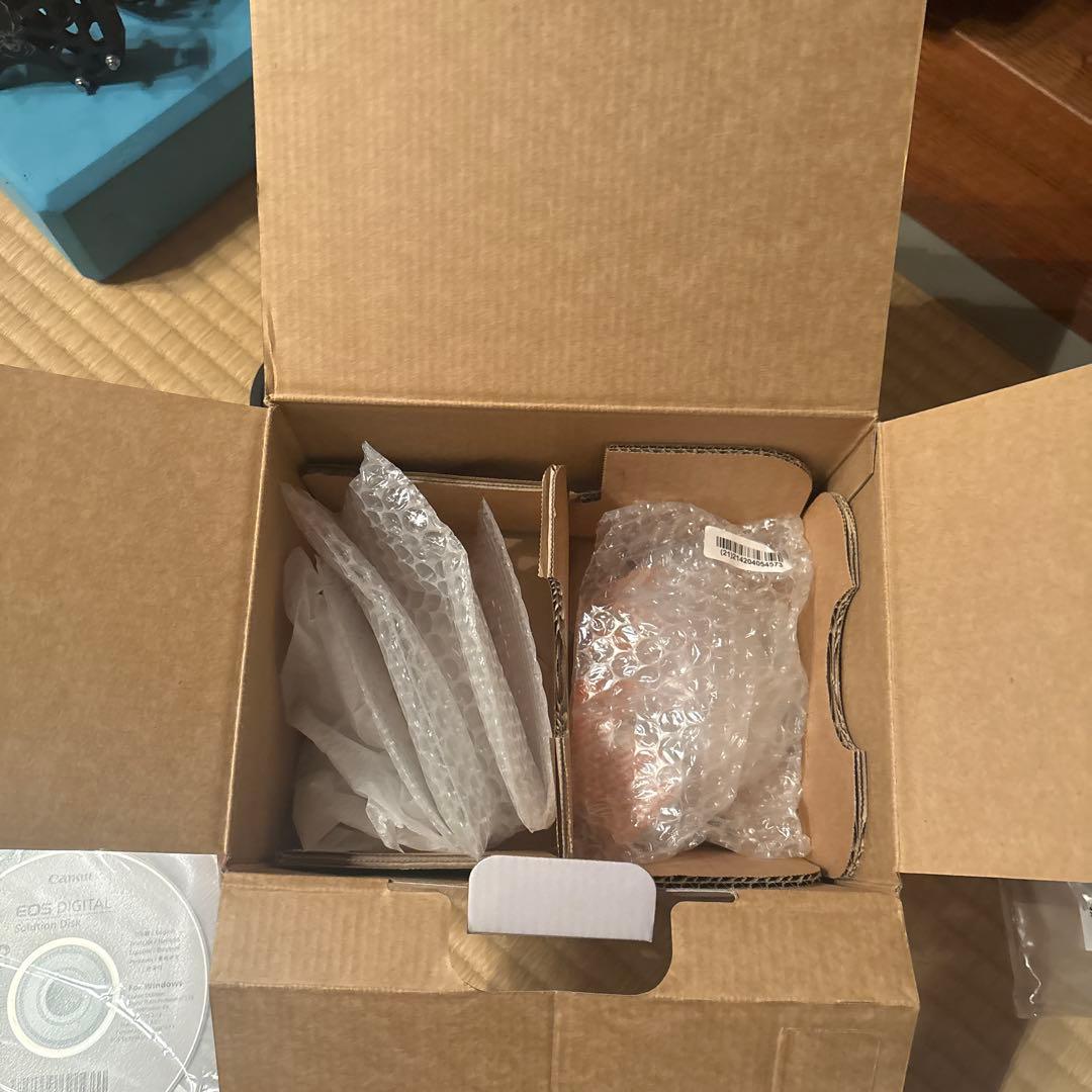 Canon EOS Kiss X7 デジタル一眼レフ2レンズセット、