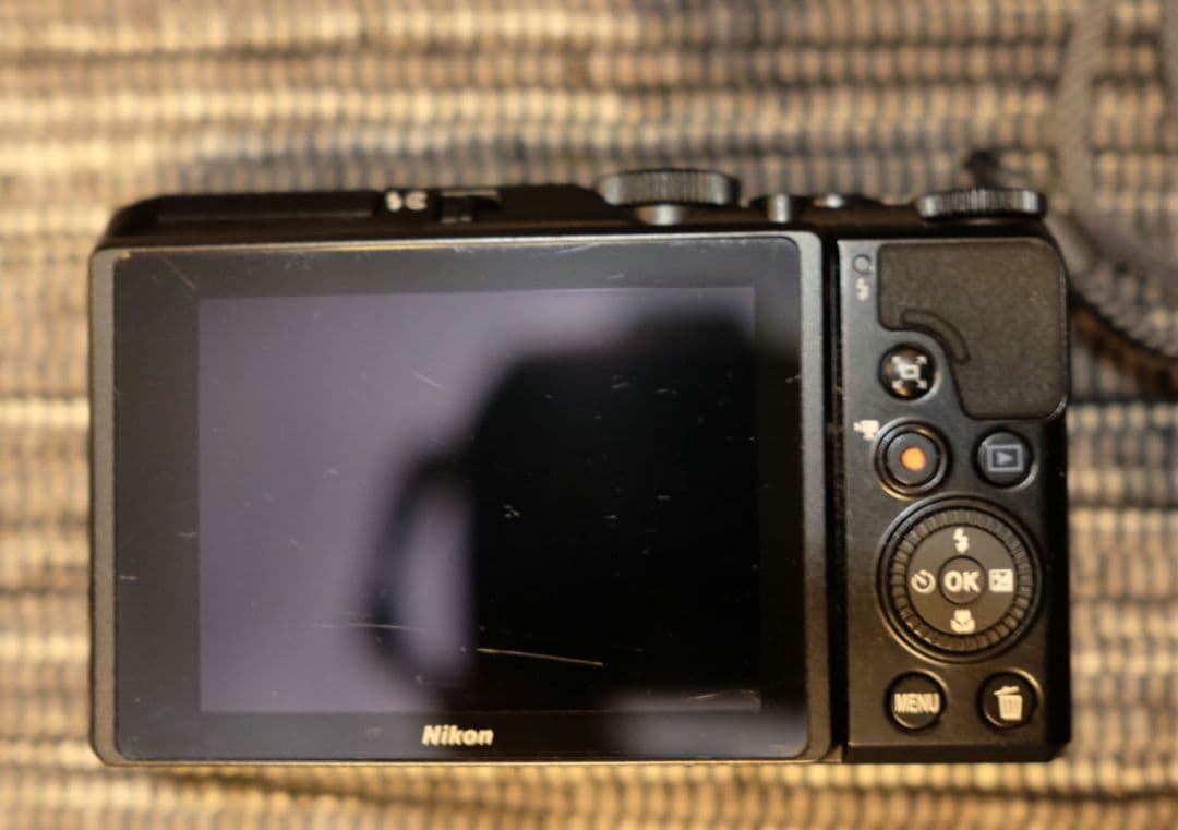 NIKON COOLPIX A900 高級コンデジ　WiFi Bluetooth
