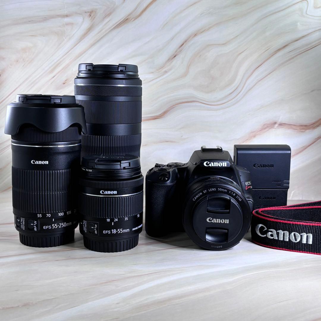 Canon　キャノン　EOS Kiss X10　レンズ付き 美品