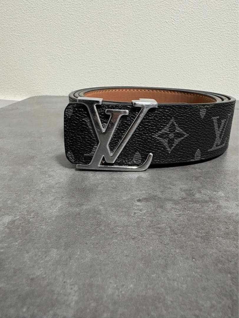 ルイ・ヴィトン ブラックレザーベルト