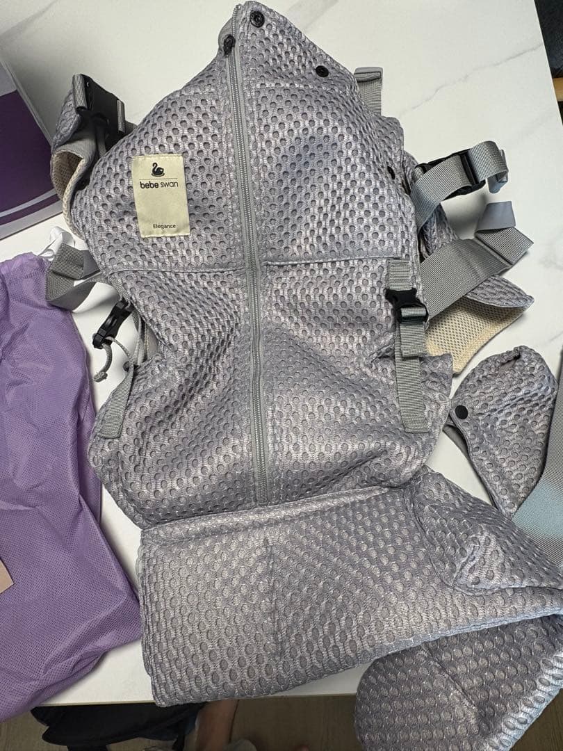 【Mixxyk】bebeswan 抱っこ紐 グレー メッシュ　べべスワン