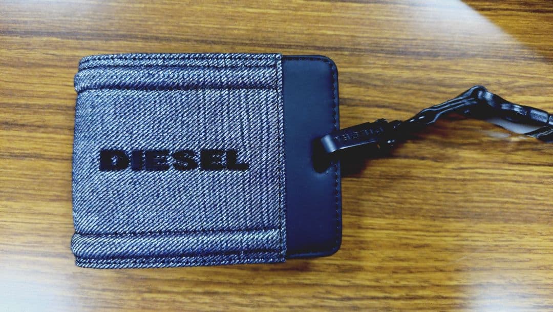 値下げ!! DIESEL ケース