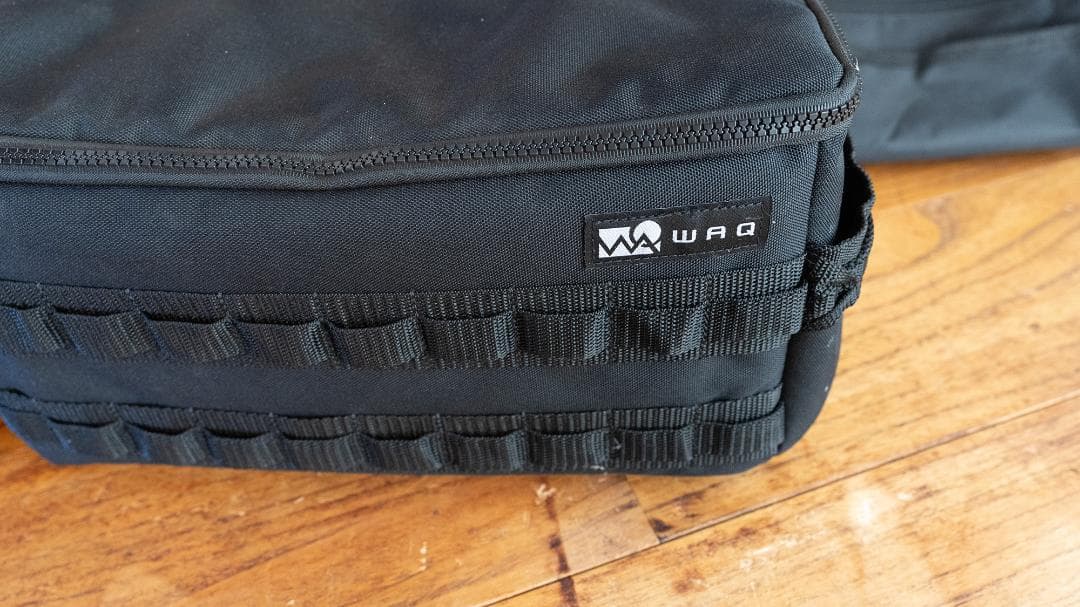 【美品】IGTテーブル ブラック サイドストレージ＆ドリンクホルダー付属