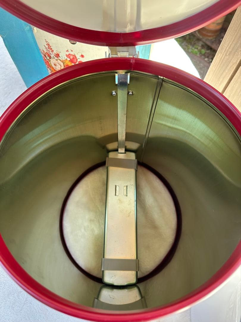 昭和レトロ　ゴミ箱　ペダル式　ママポット　山崎産業　当時物　新品　ホーロー容器