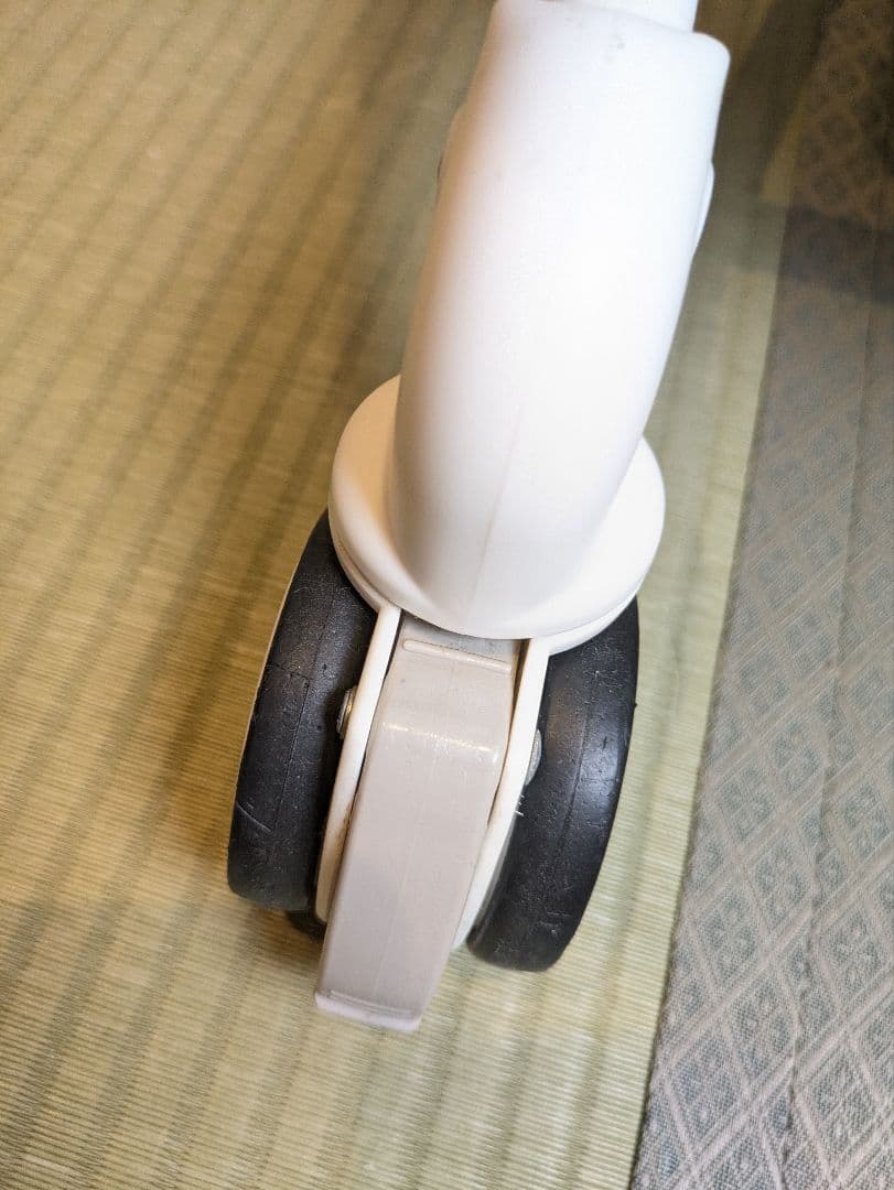 combi ネムリラ AUTO SWING エッグショック コンビ