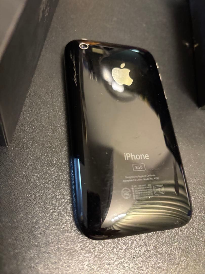 【USED 日本での最初の機種】Apple iPhone3G 黒