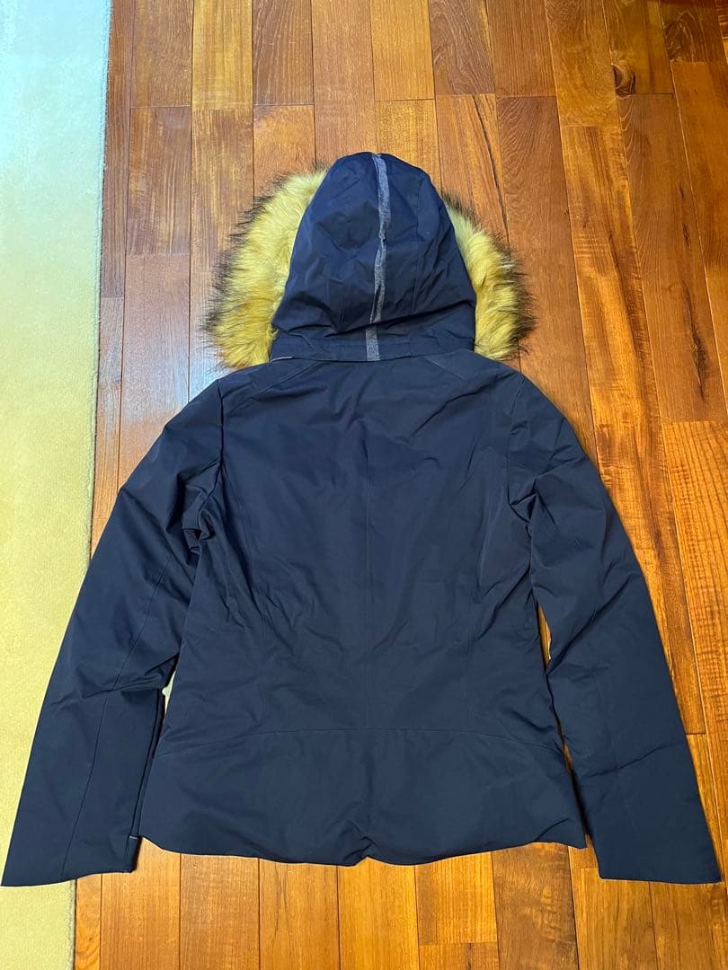 新品未使用 phenix 女性 フェニックス ウェアー上着 紺色 L