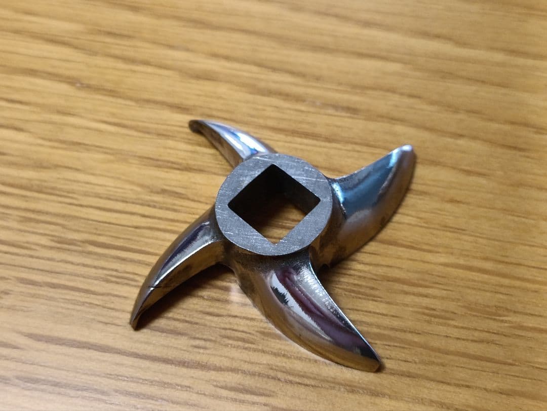 イタリア製　手動ミンサー 　ミートチョッパー　ステンレス