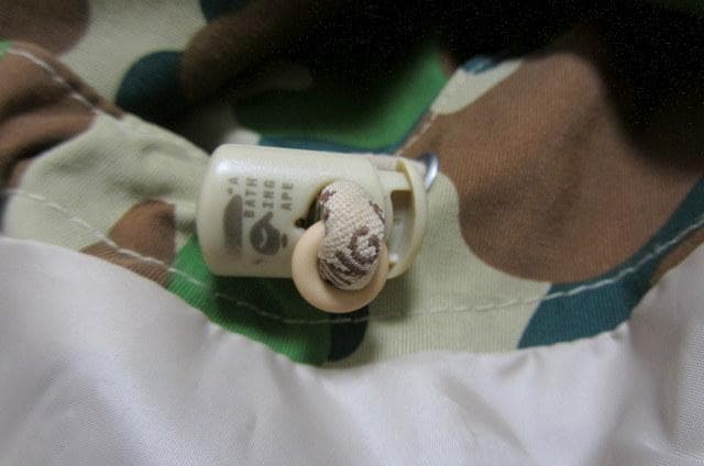 アベイシングエイプ　猿迷彩　ナイロンマウンテンパーカー/M　猿カモ　ダブルジップ