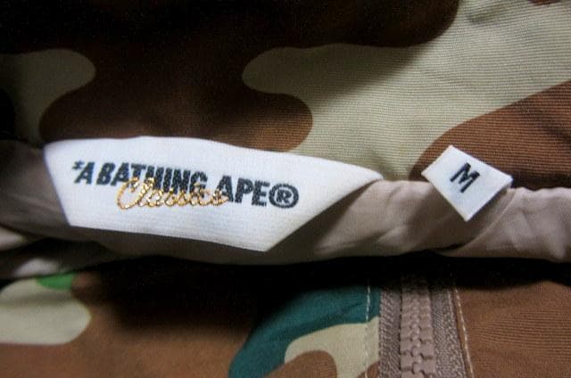 アベイシングエイプ　猿迷彩　ナイロンマウンテンパーカー/M　猿カモ　ダブルジップ