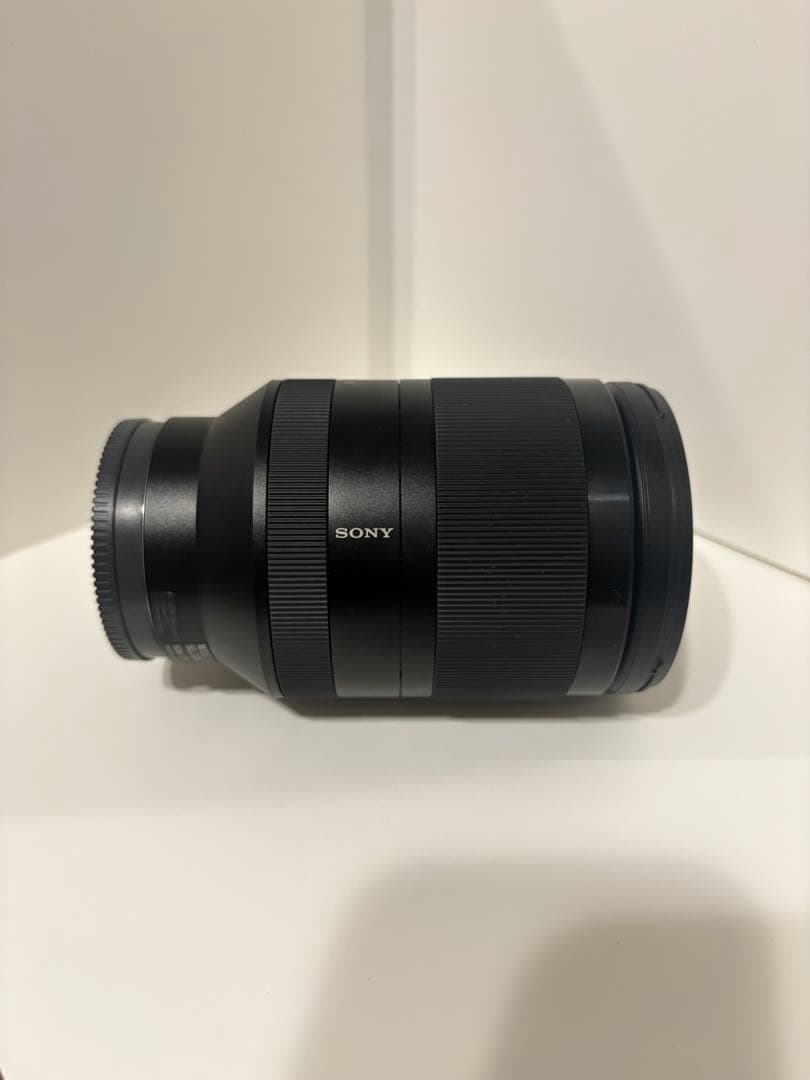 SONY FE 24-240mm F3.5-6.3ズームレンズ