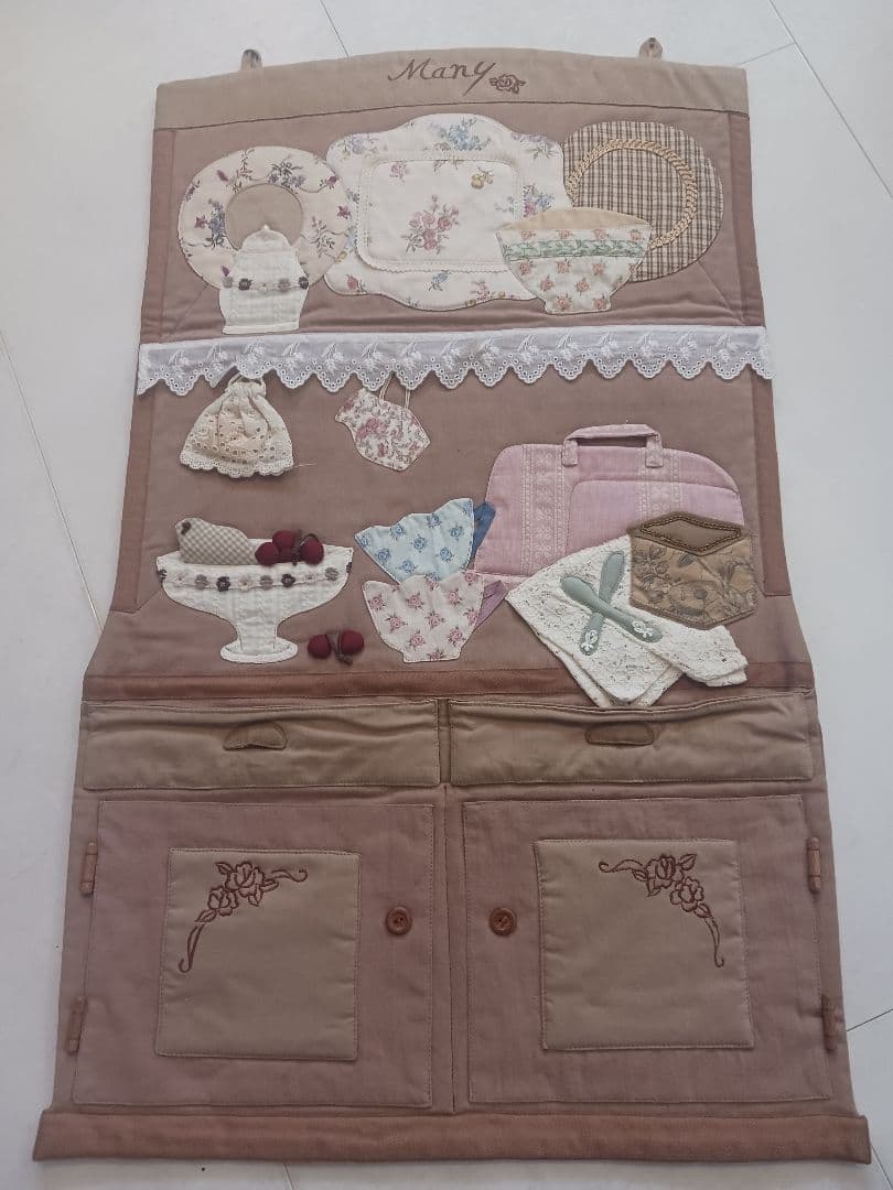パッチワーク　収納ポケット付き壁掛け収納　MANYさんの作品