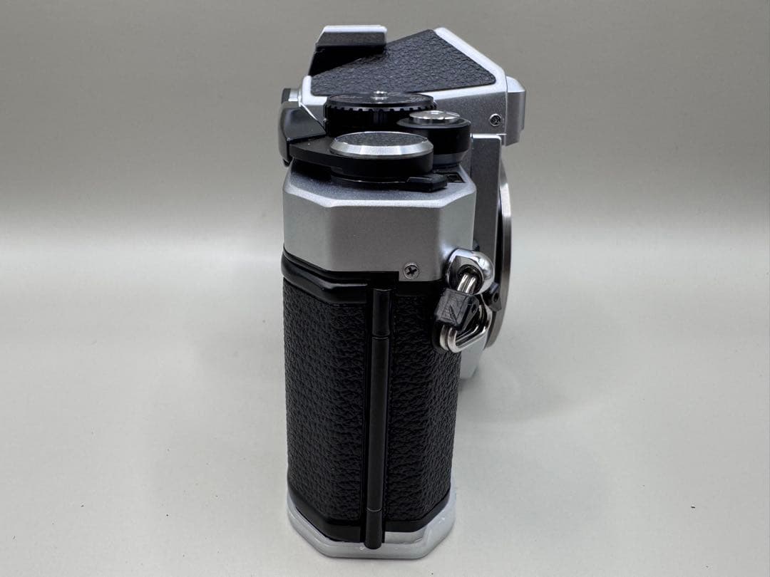 【美品】 Nikon FE2 / Zoom NIKKOR 35-105mm