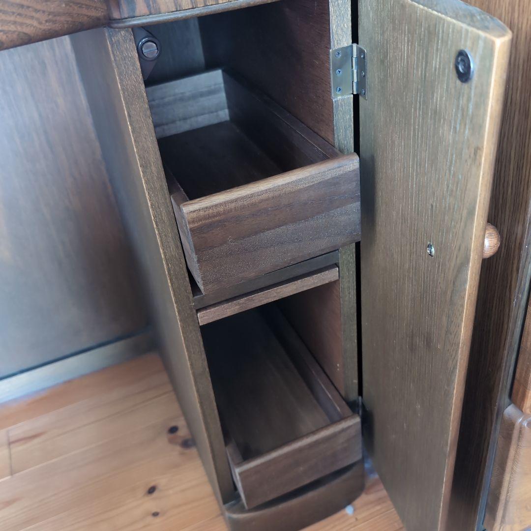 クラシックブラウンドレッサー・鏡台