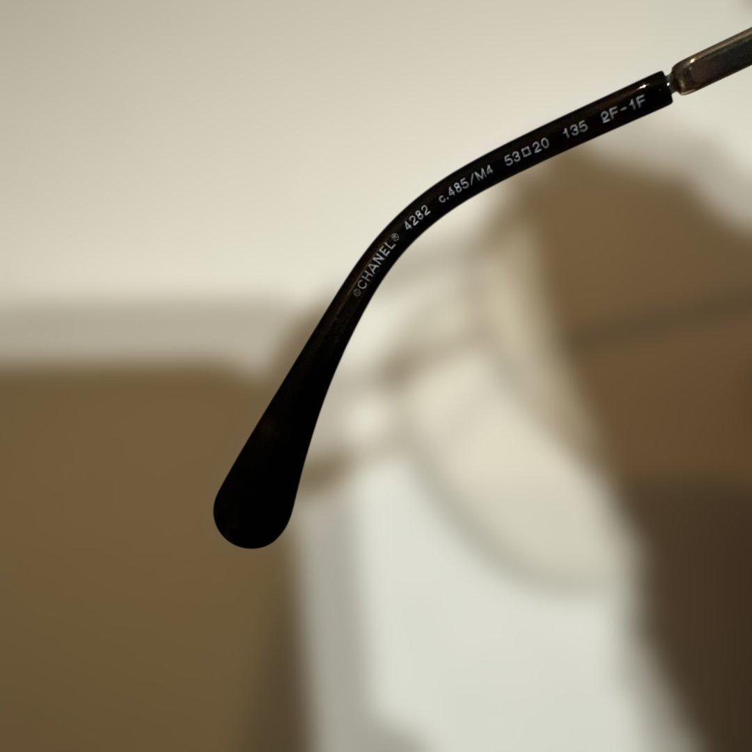 美品CHANEL ゴールドラウンドサングラス　シャネル