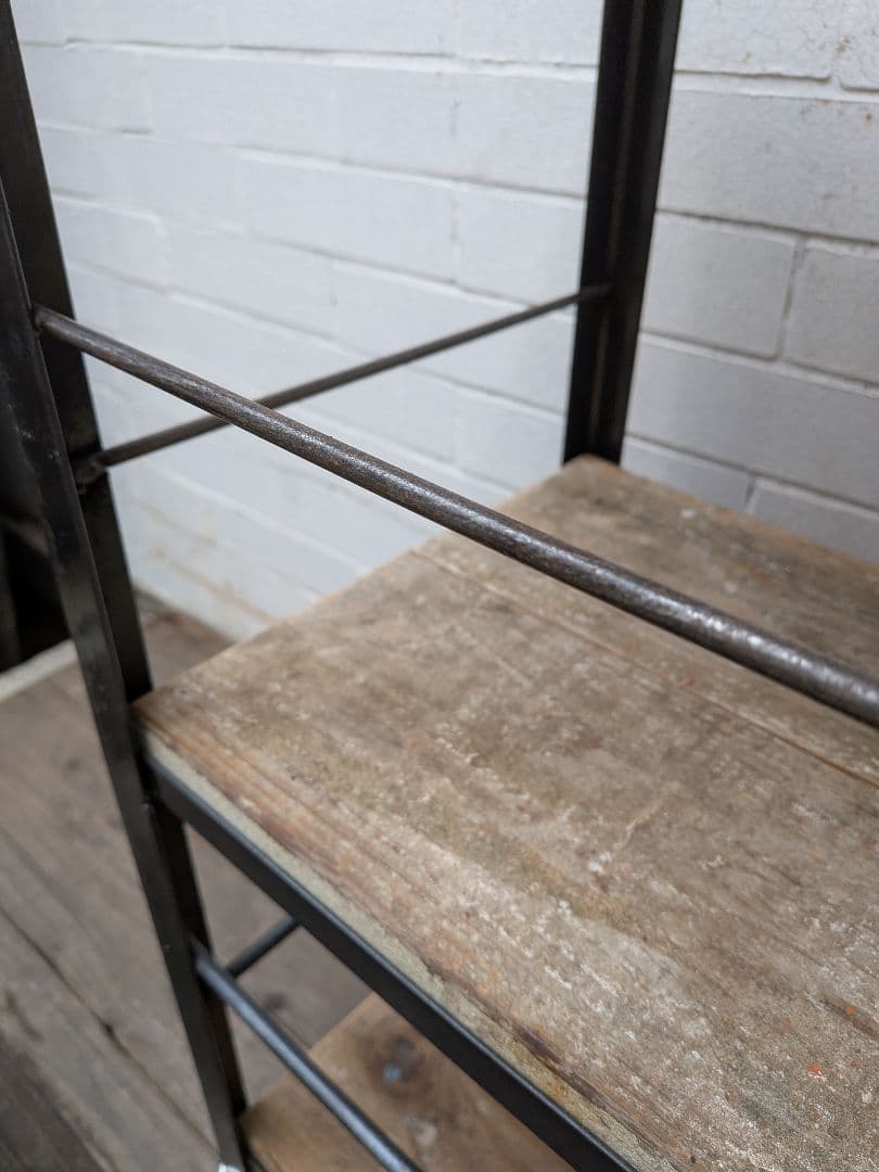 アイアンキッチンワゴン