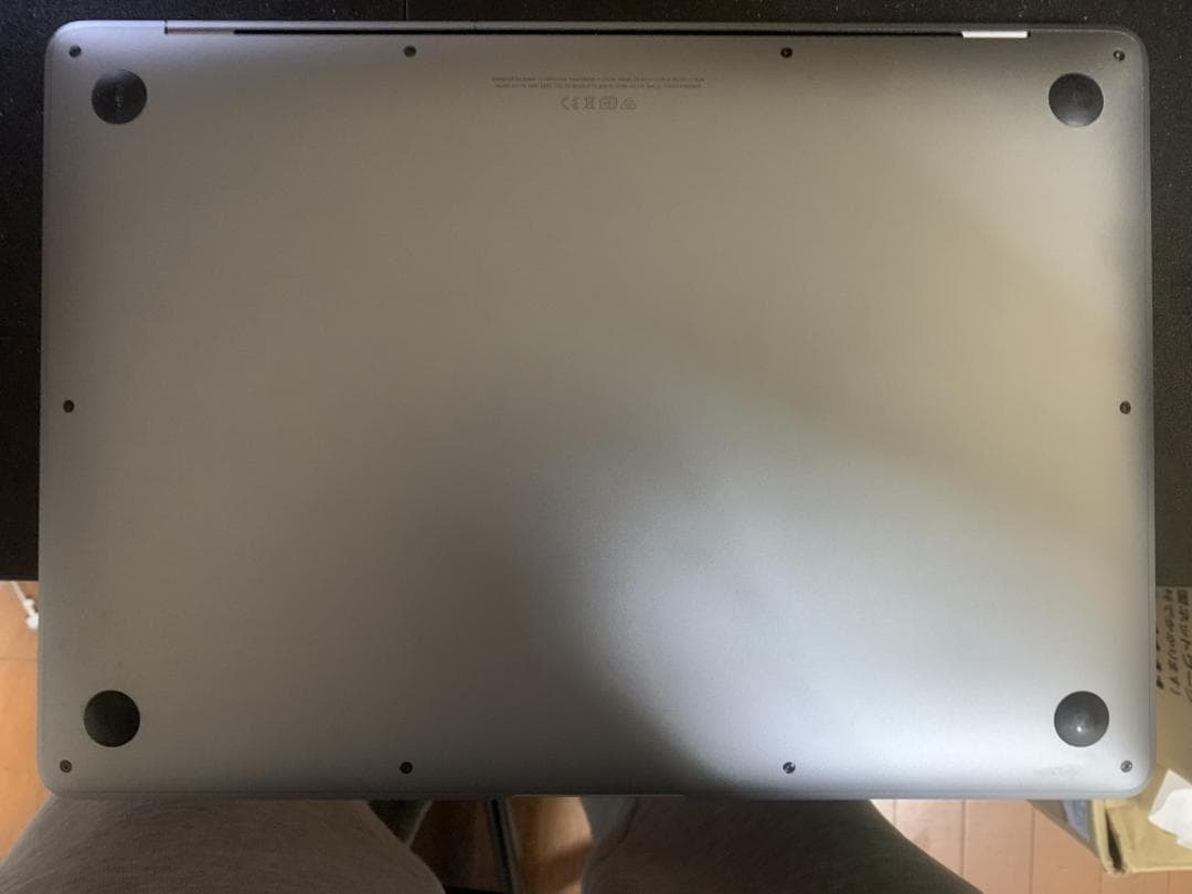 美品 MacBook Air A2179 2020 i3/8GB/256GB