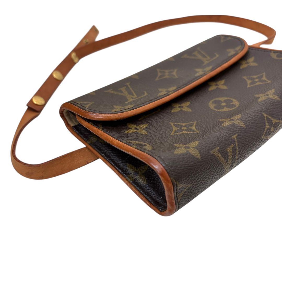 LOUIS VUITTON モノグラム ポシェット