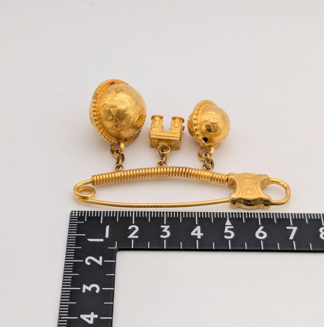 希少 セリーヌ CELINE マカダム 凱旋門 スターボール ブローチ ゴールド