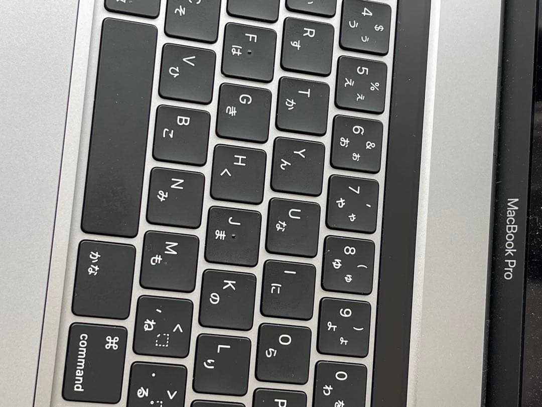 MacBook Pro 16インチ（美品・使用少）