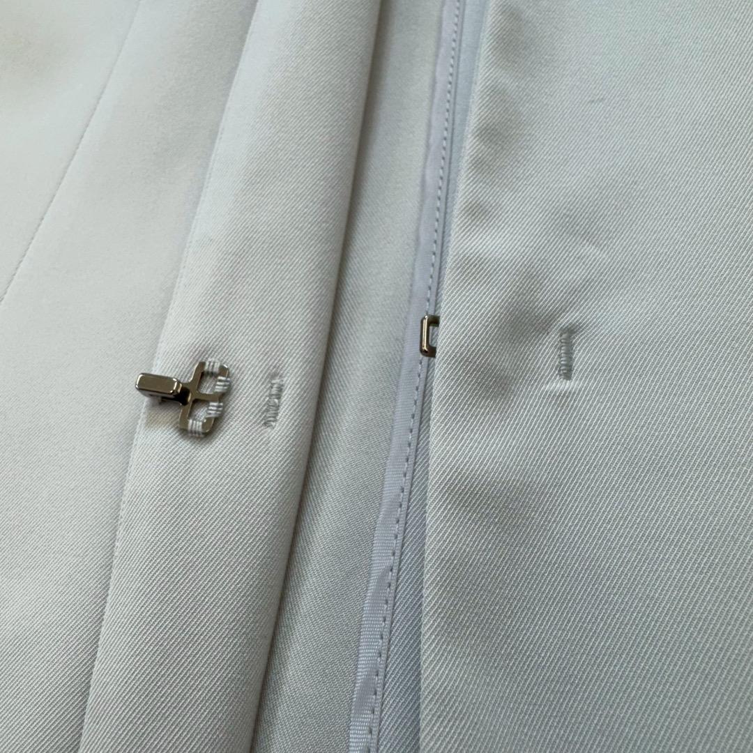 ICB アイシービー　洗える　スーツ ノーカラー　アイボリー　Lサイズ