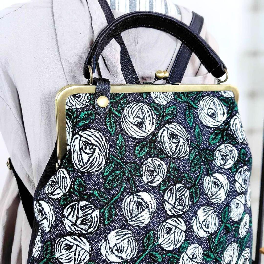 【専用】/2025rosyロージィーネイビー/がま口リュック牛革黒