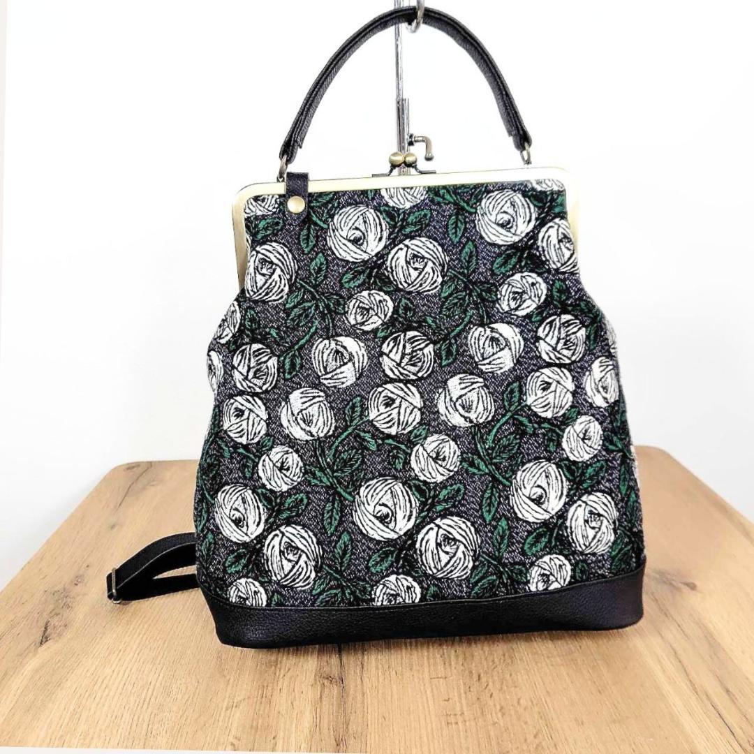 【専用】/2025rosyロージィーネイビー/がま口リュック牛革黒