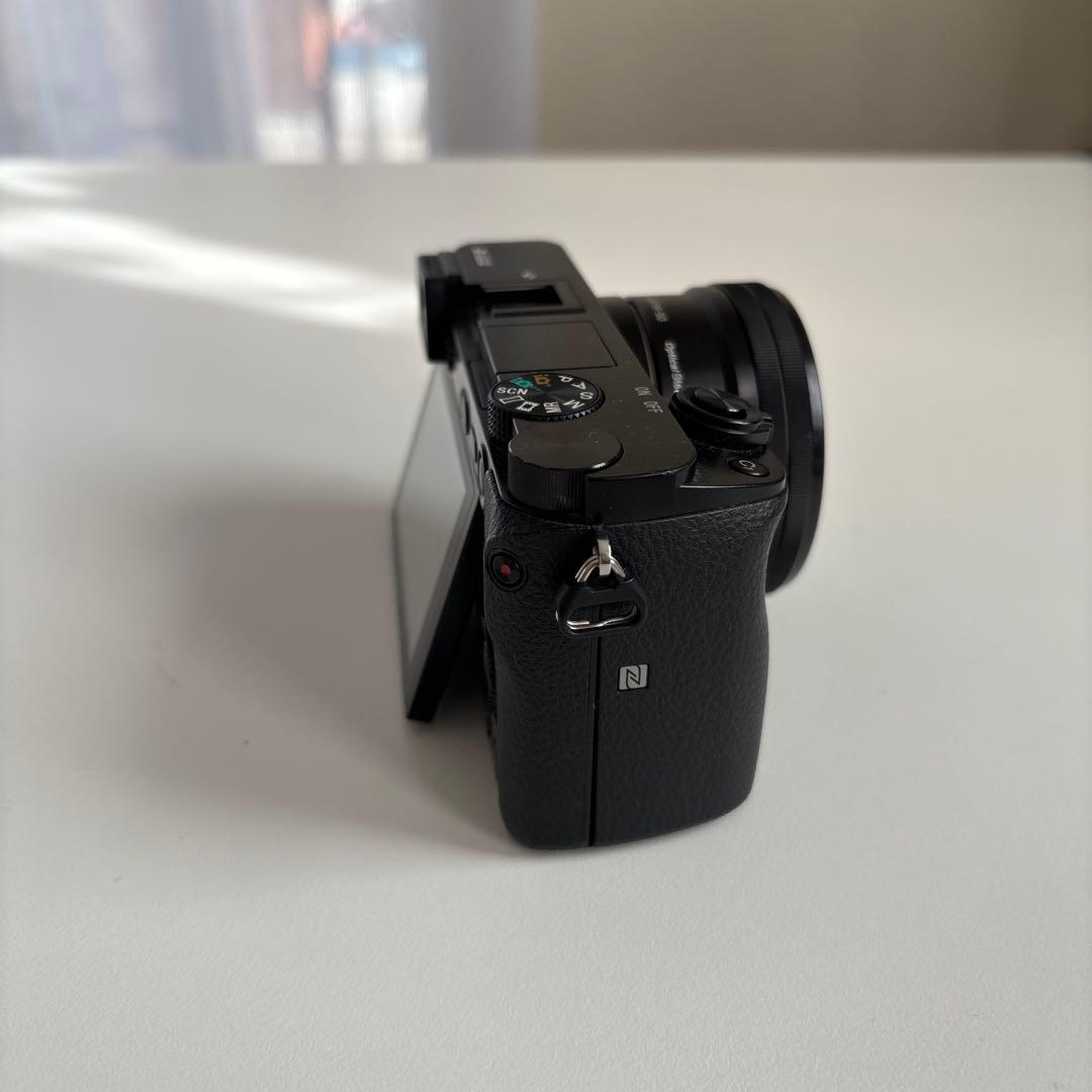 SONY 一眼レフ　a6000