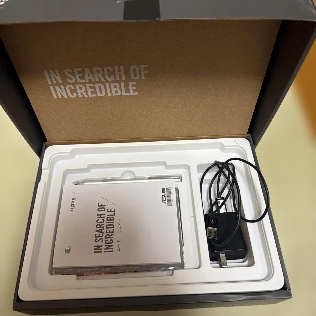 美品　ASUS T102H TransBook