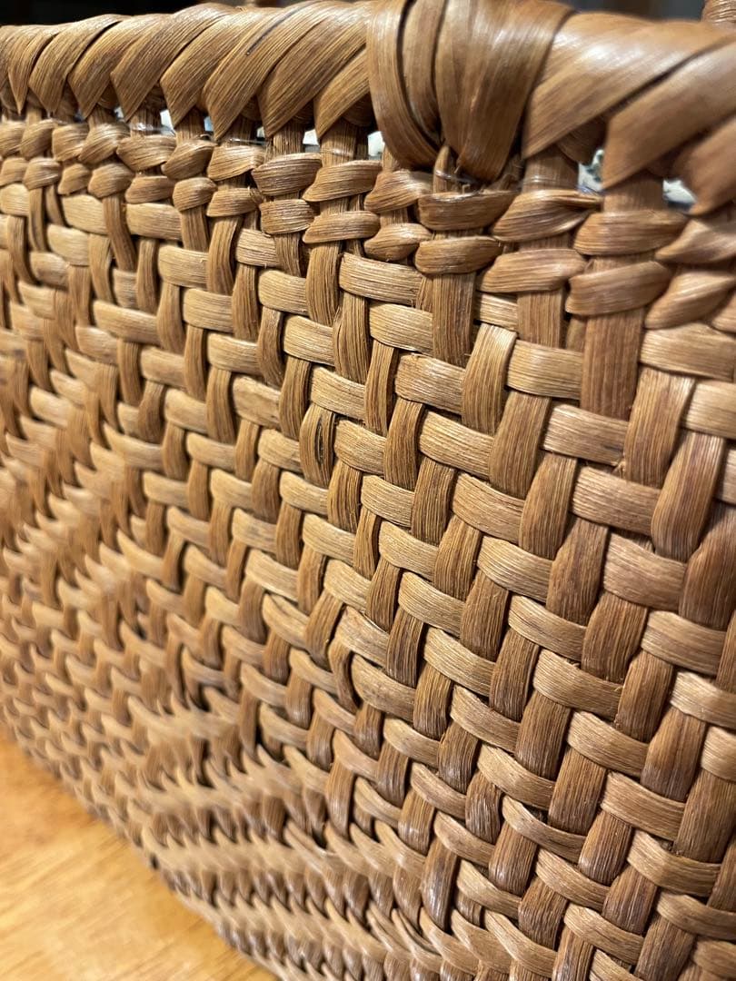 国産　信州山葡萄籠バッグ　内布付き　網代編み　保護猫支援