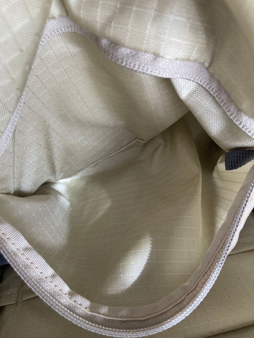 ABLE CARRY Thirteen Daybag ネイビー