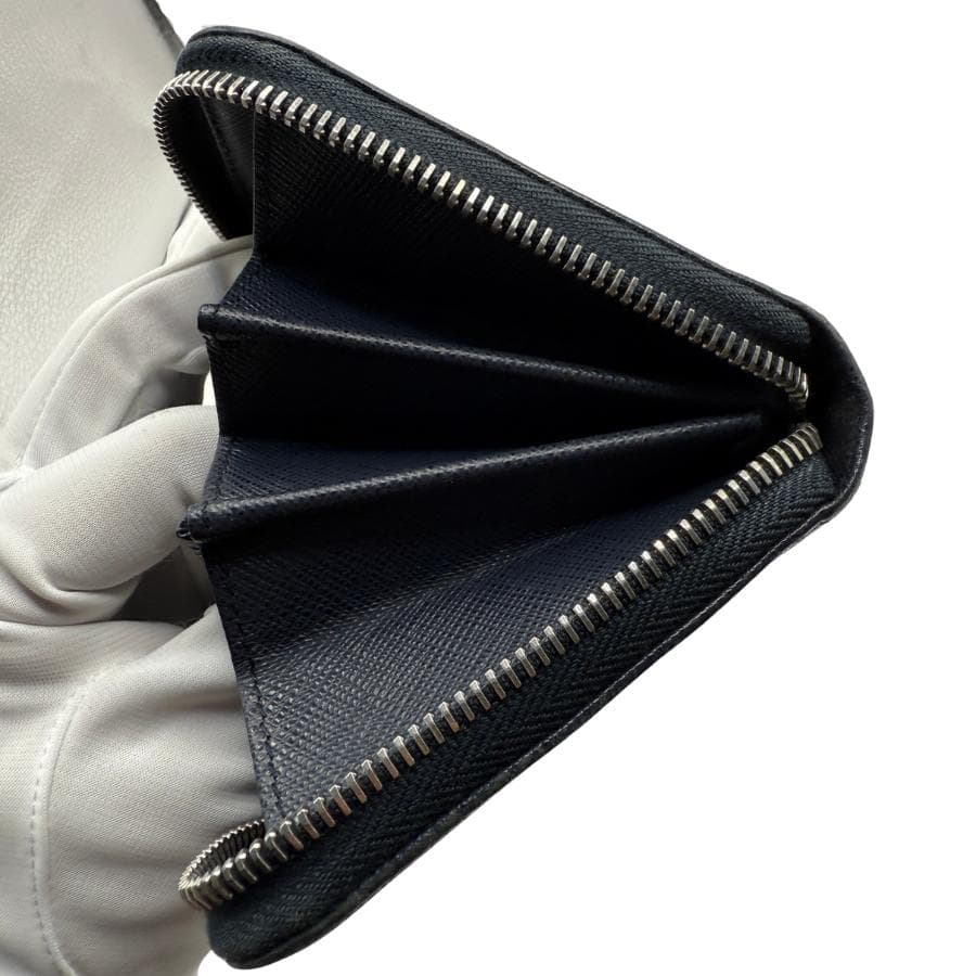 りゅうちゃん 専用　PRADA プラダ 長財布 ラウンドジップ サフィアーノ