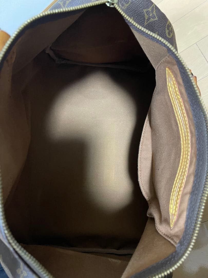 Louis Vuitton モノグラム ボストンバッグ中古品です。