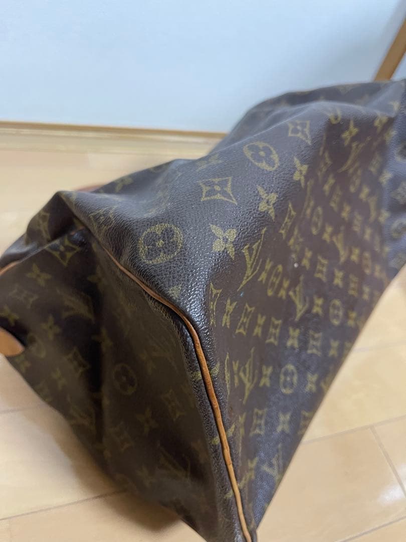 Louis Vuitton モノグラム ボストンバッグ中古品です。