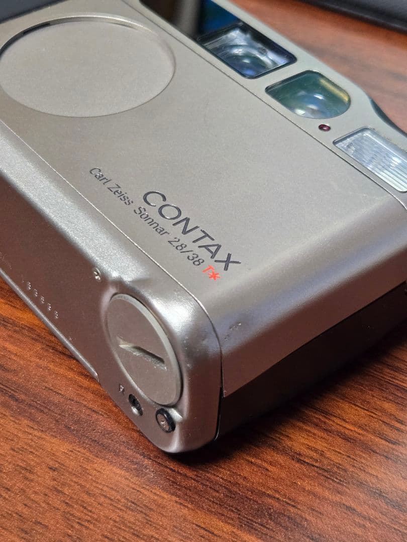 CONTAX T2 コンパクトフィルムカメラ チタンシルバー