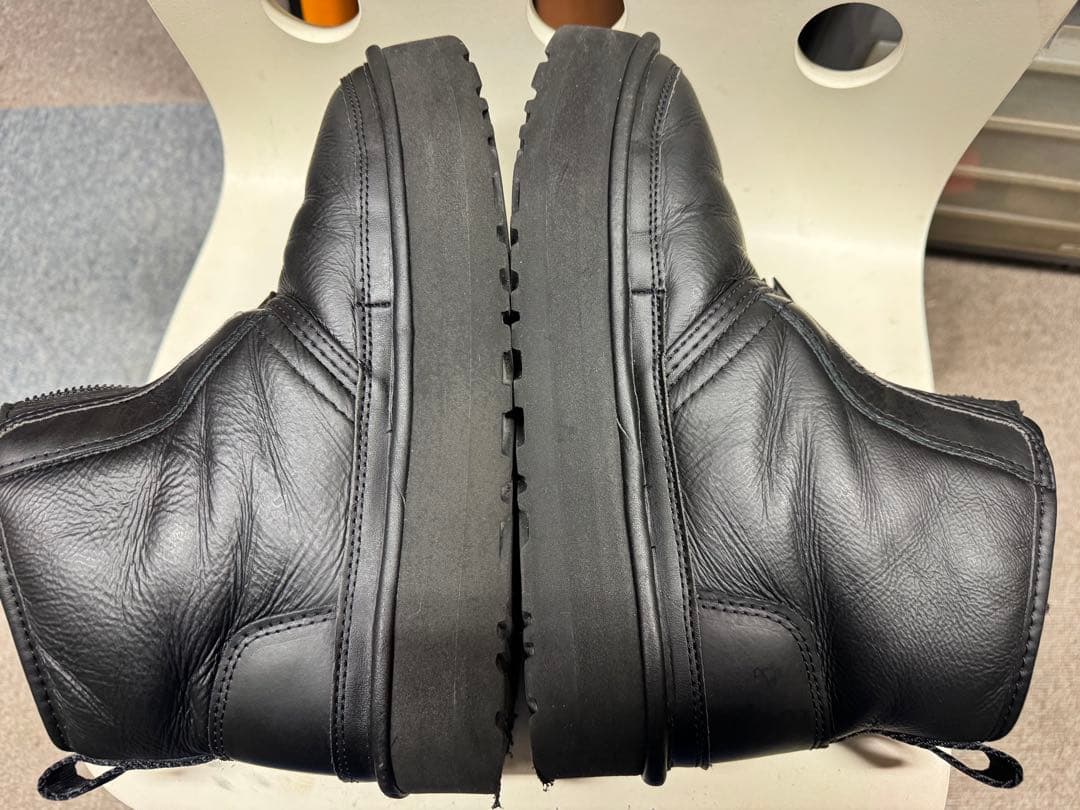 25cm UGG ブラック レザー ジップアップ ブーツ