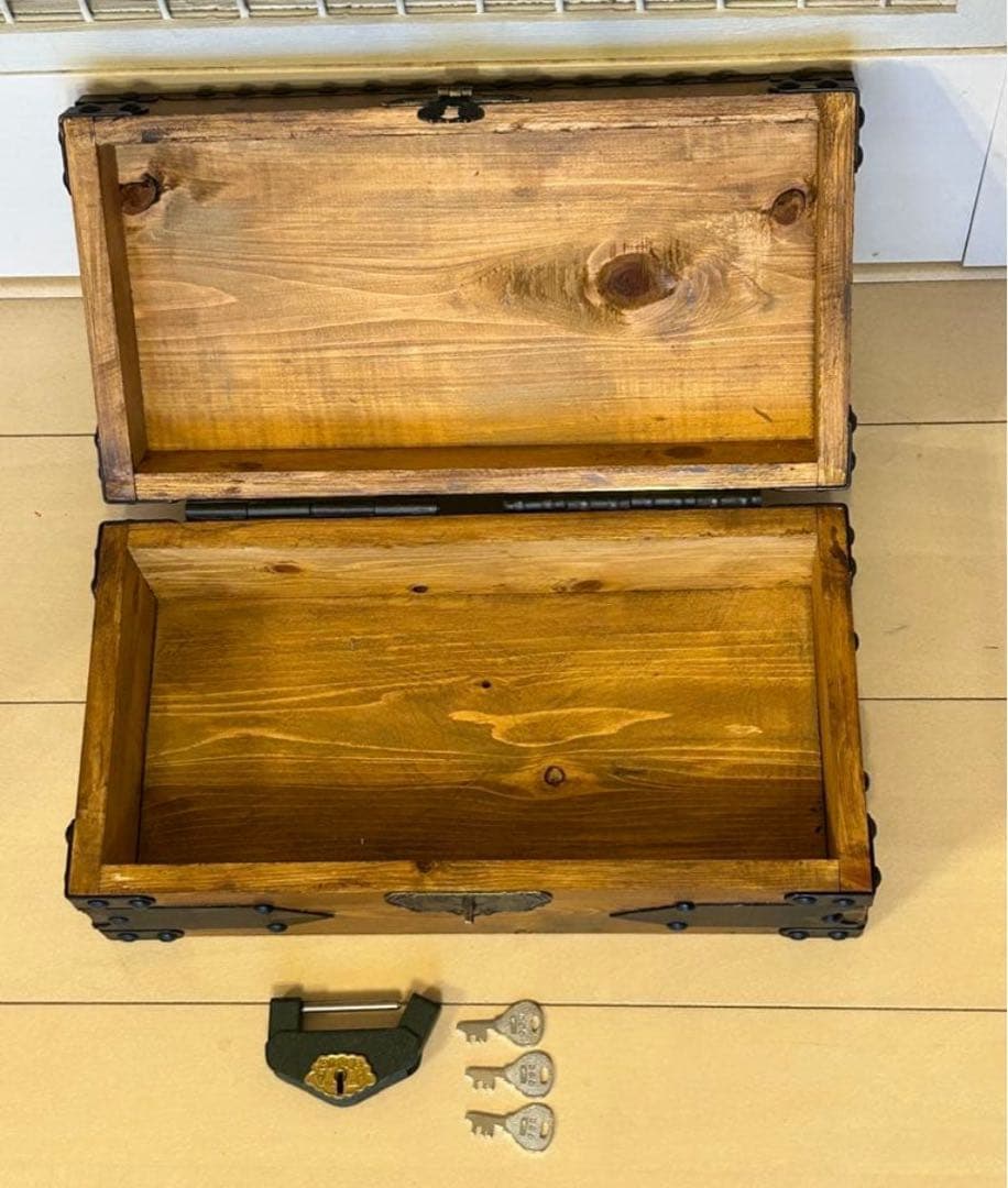 千両箱　アンティーク錠前付き　手作り品