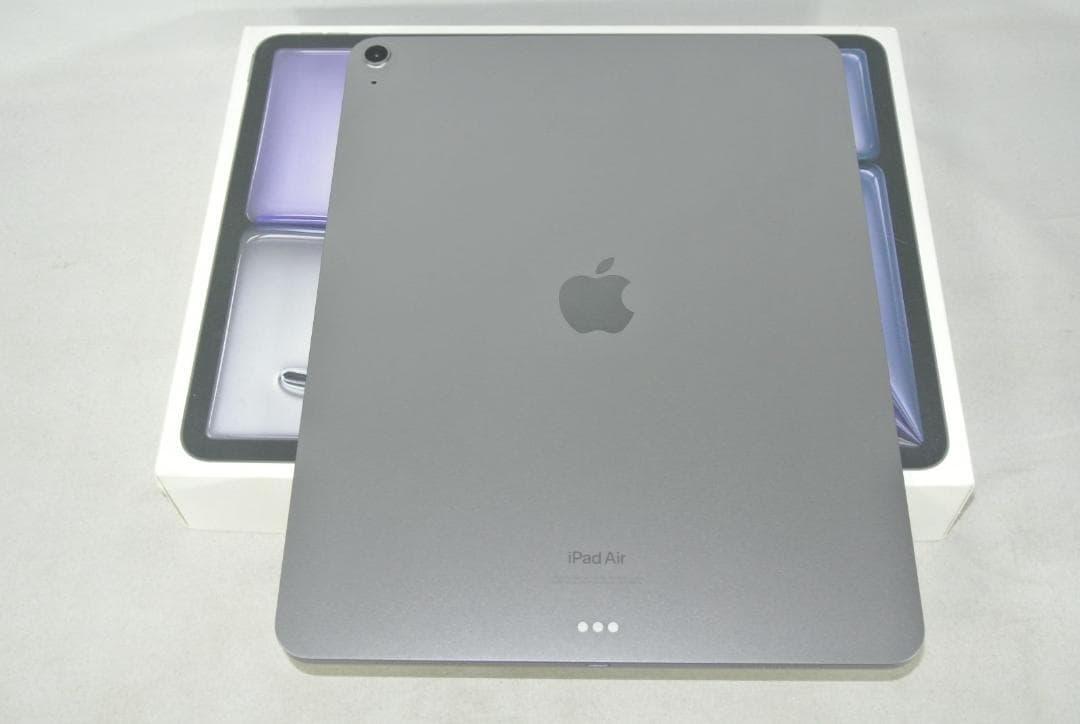 Apple iPad Air 13インチWi-Fi128GB 3M682J/A