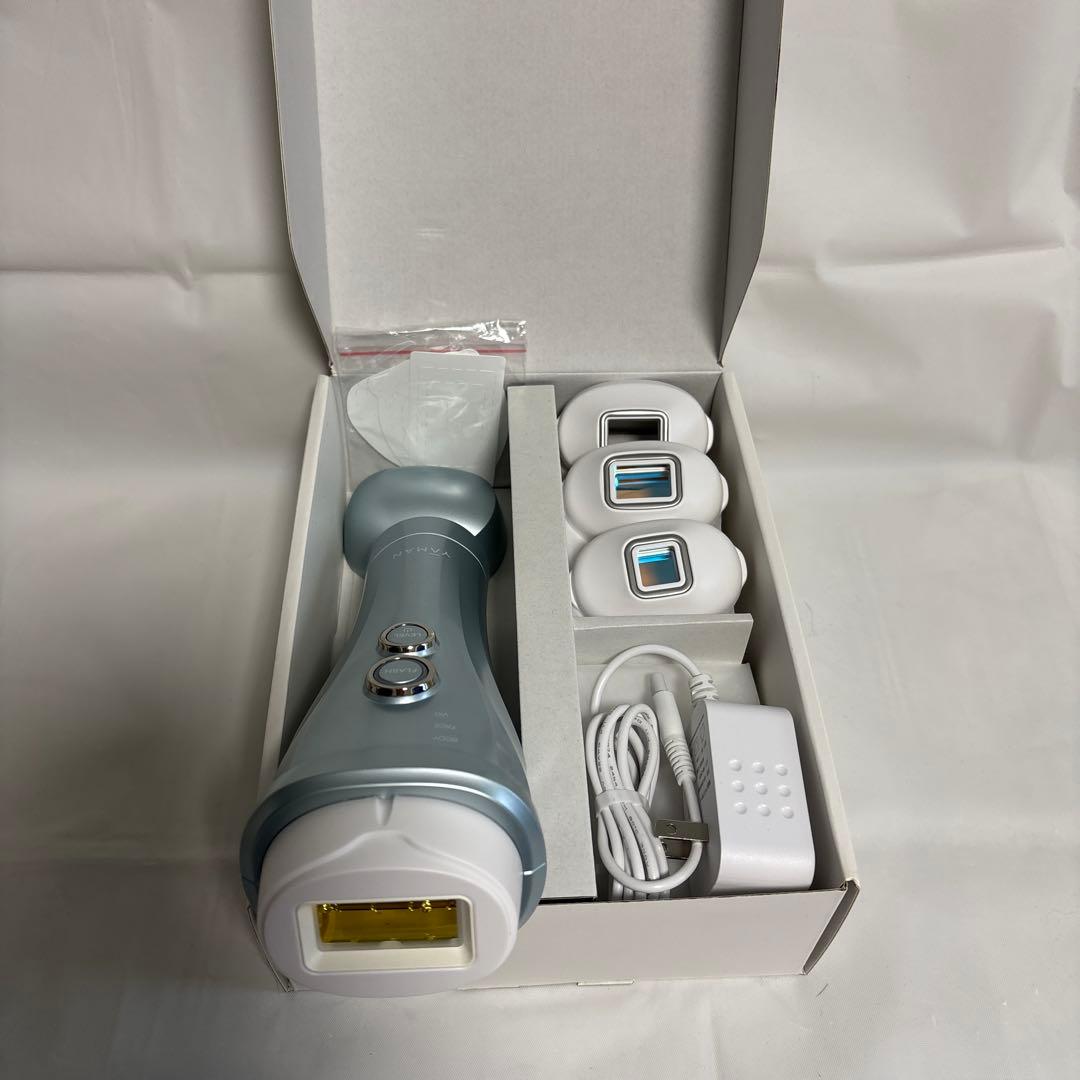 ヤーマン　家庭用光美容器（レイボーテヴィーナスプロ）