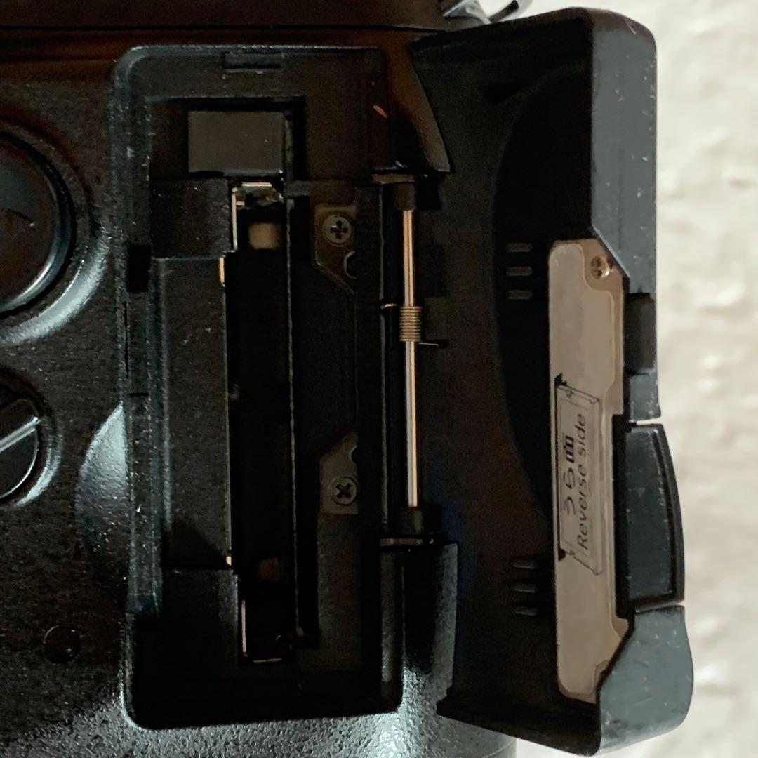 ニコン Nikon D100 デジタル1眼カメラ